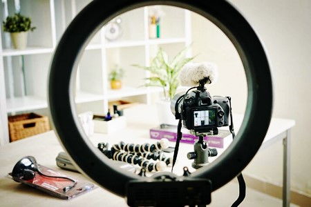 天津光學(xué)儀器制造公司技術(shù)轉(zhuǎn)讓項目（編號 020327）的機遇與展望